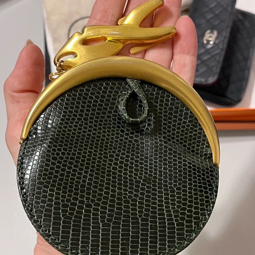 GUCCI ~ Rare wallet collector's piece - Picture 1 of 6